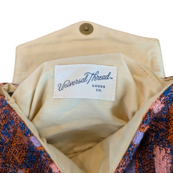 Universal Thread Maroon Orange Blue Pink Jacquard Envelope Crossbody Bag - Picture 6 of 14